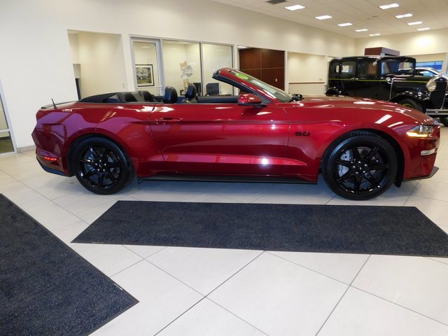 Used 2019 Ford Mustang GT Premium w/ Equipment Group 401A image 2
