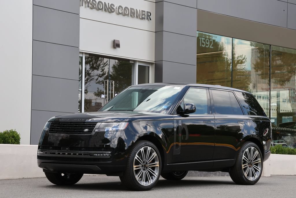 New 2026 Land Rover Range Rover SE