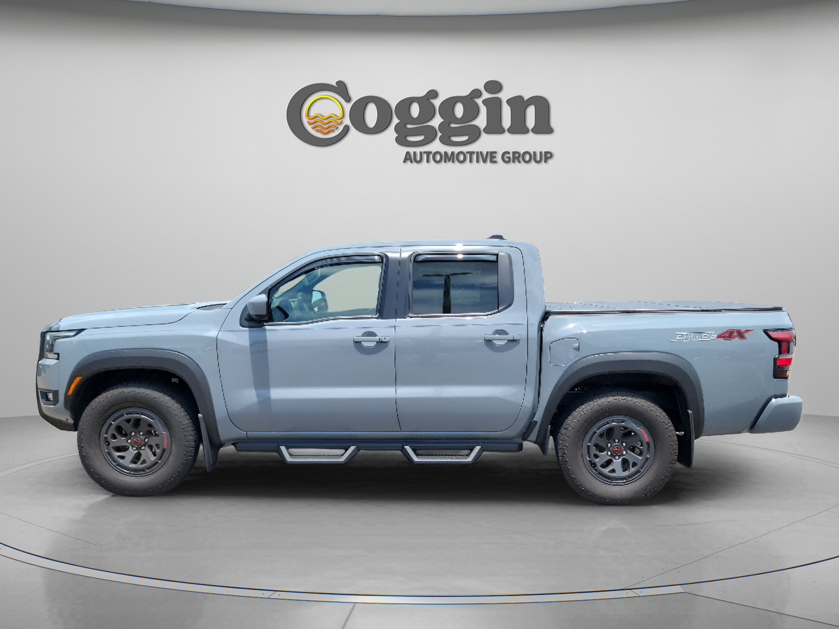 Used 2026 Nissan Frontier PRO-4X w/ Pro Premium Package AWD/4WD image 2