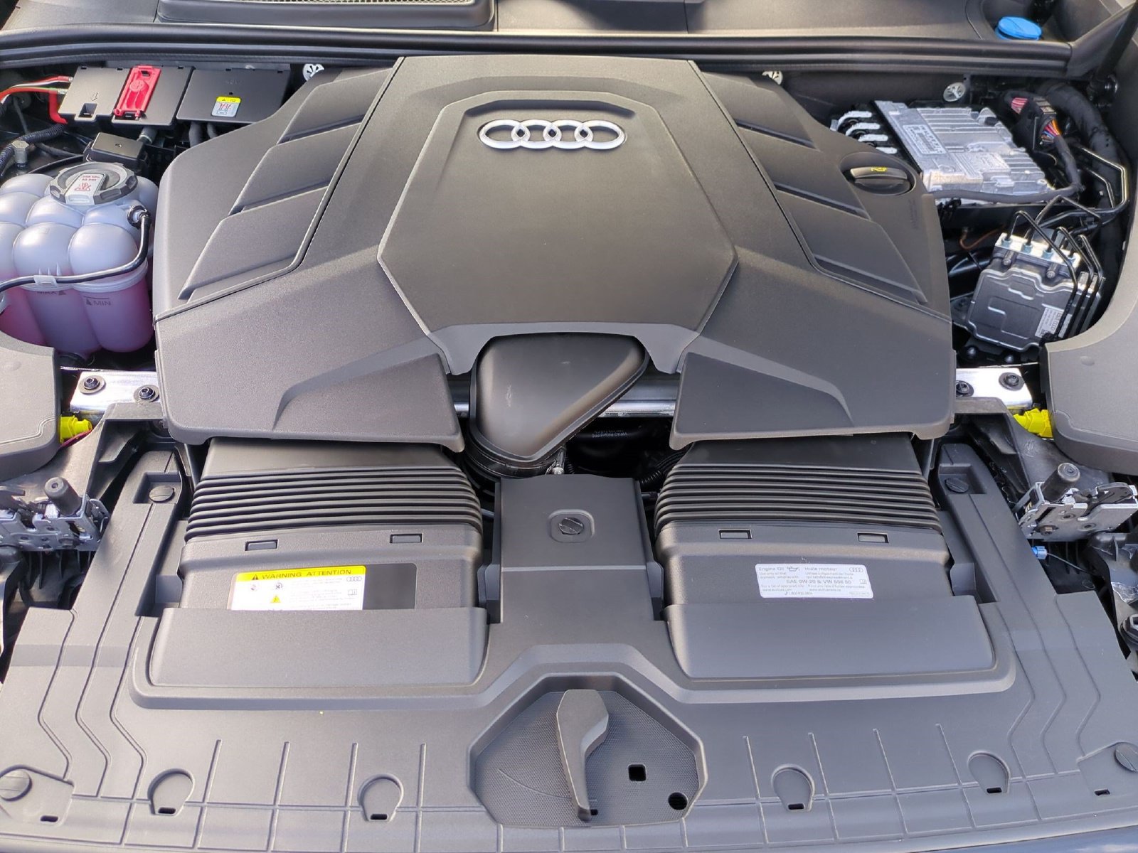 New 2027 Audi Q8 Premium Plus AWD/4WD image 12