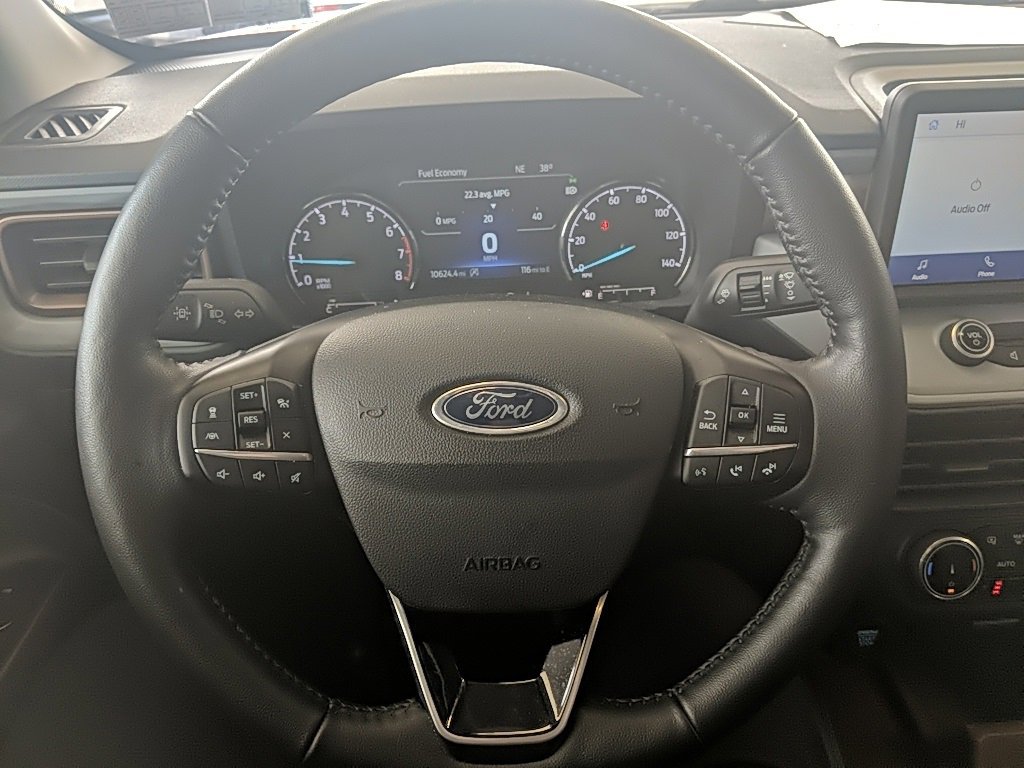 Used 2022 Ford Maverick Lariat w/ Lariat Luxury Package image 18