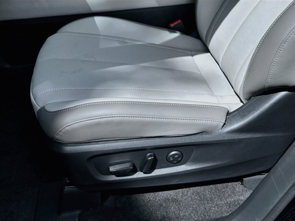 New 2027 INFINITI QX60 Luxe w/ Cargo Package FWD image 20