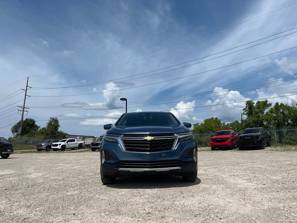 Used 2024 Chevrolet Equinox LT AWD/4WD image 4