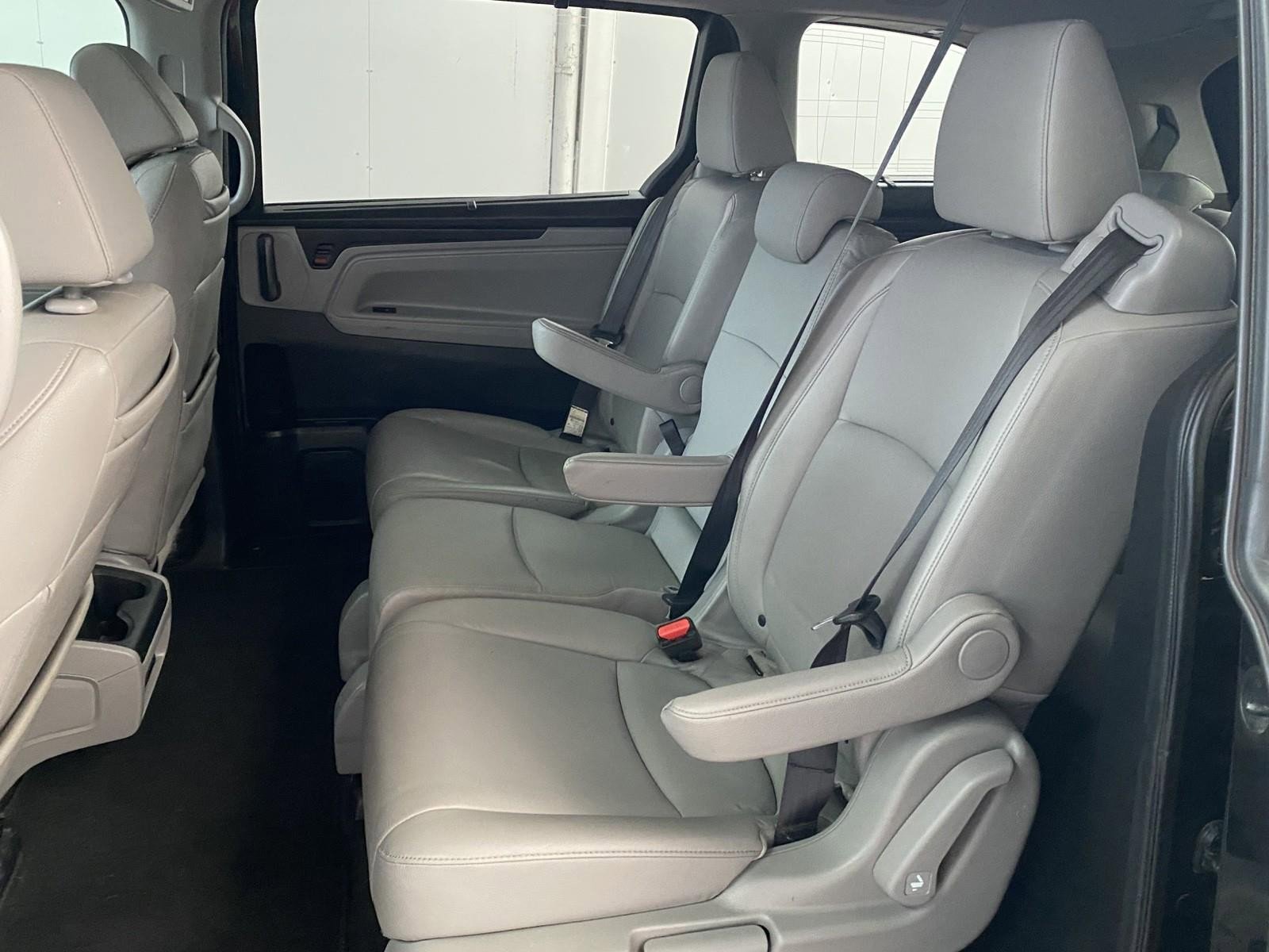Used 2018 Honda Odyssey Elite image 48