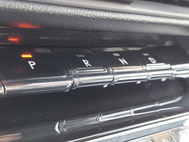 Certified 2024 Lincoln Corsair AWD w/ Equipment Group 101A image 30