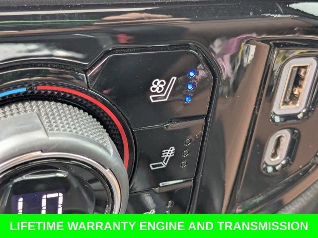 Used 2023 Chevrolet Silverado 1500 High Country w/ High Country Premium Package AWD/4WD image 24
