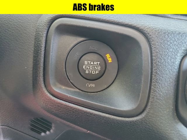 Used 2025 Jeep Wrangler Sport image 18