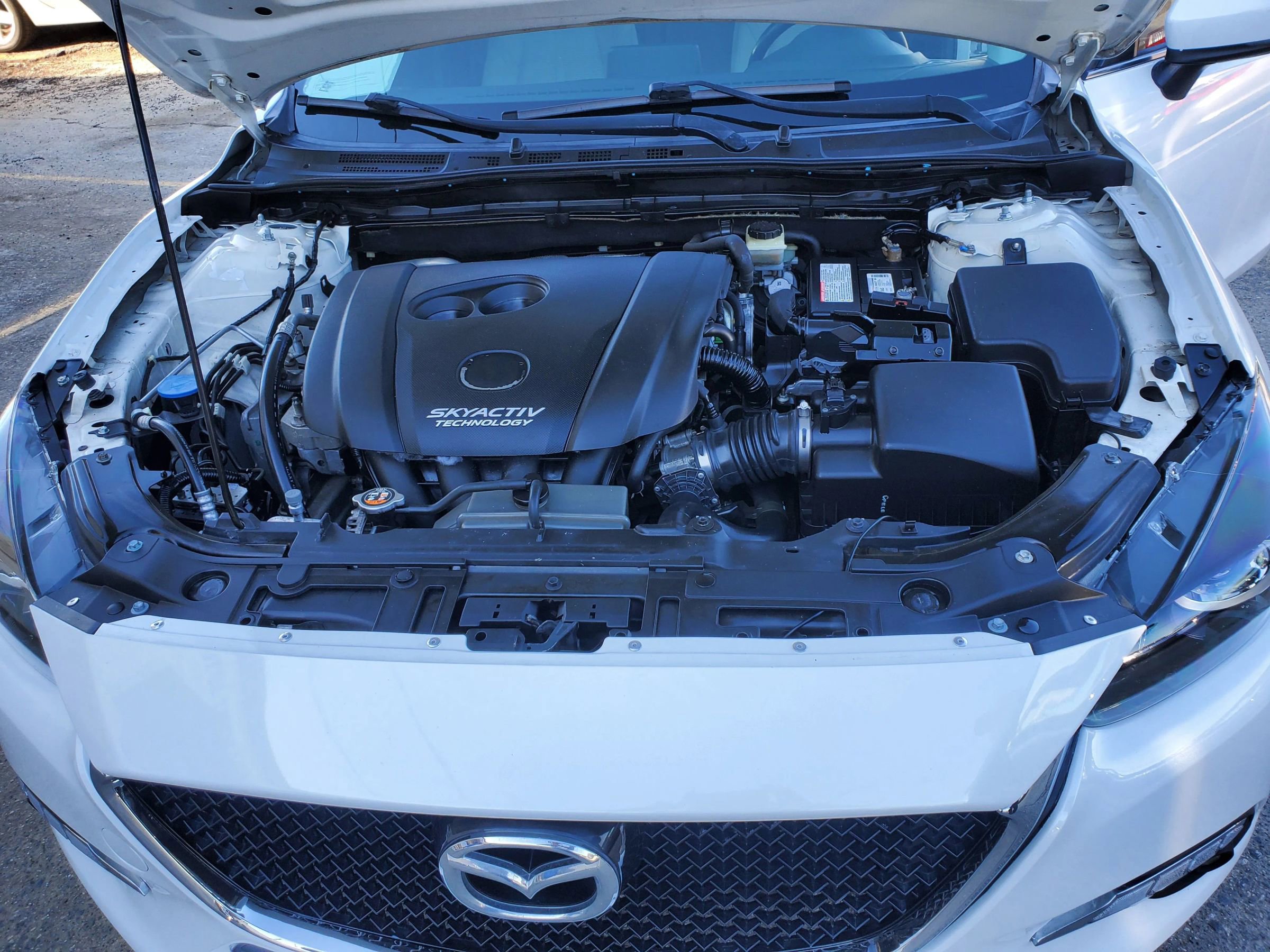 Used 2017 MAZDA MAZDA3 Sport w/ Preferred Equipment Package image 45