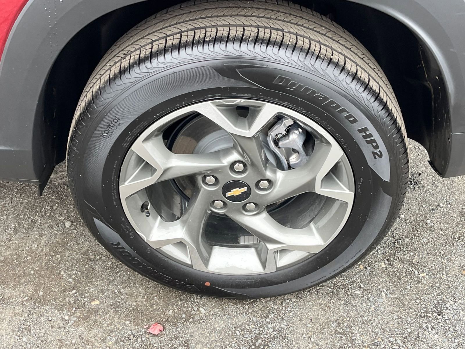 Used 2025 Chevrolet Trax LT image 28