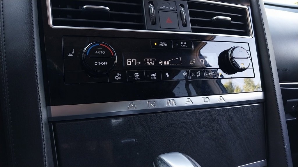 Used 2023 Nissan Armada SV image 26