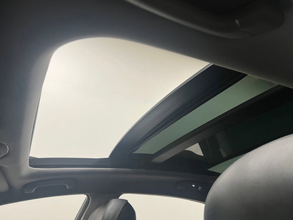 Used 2015 Hyundai Genesis 3.8 w/ Option Group 03 image 23