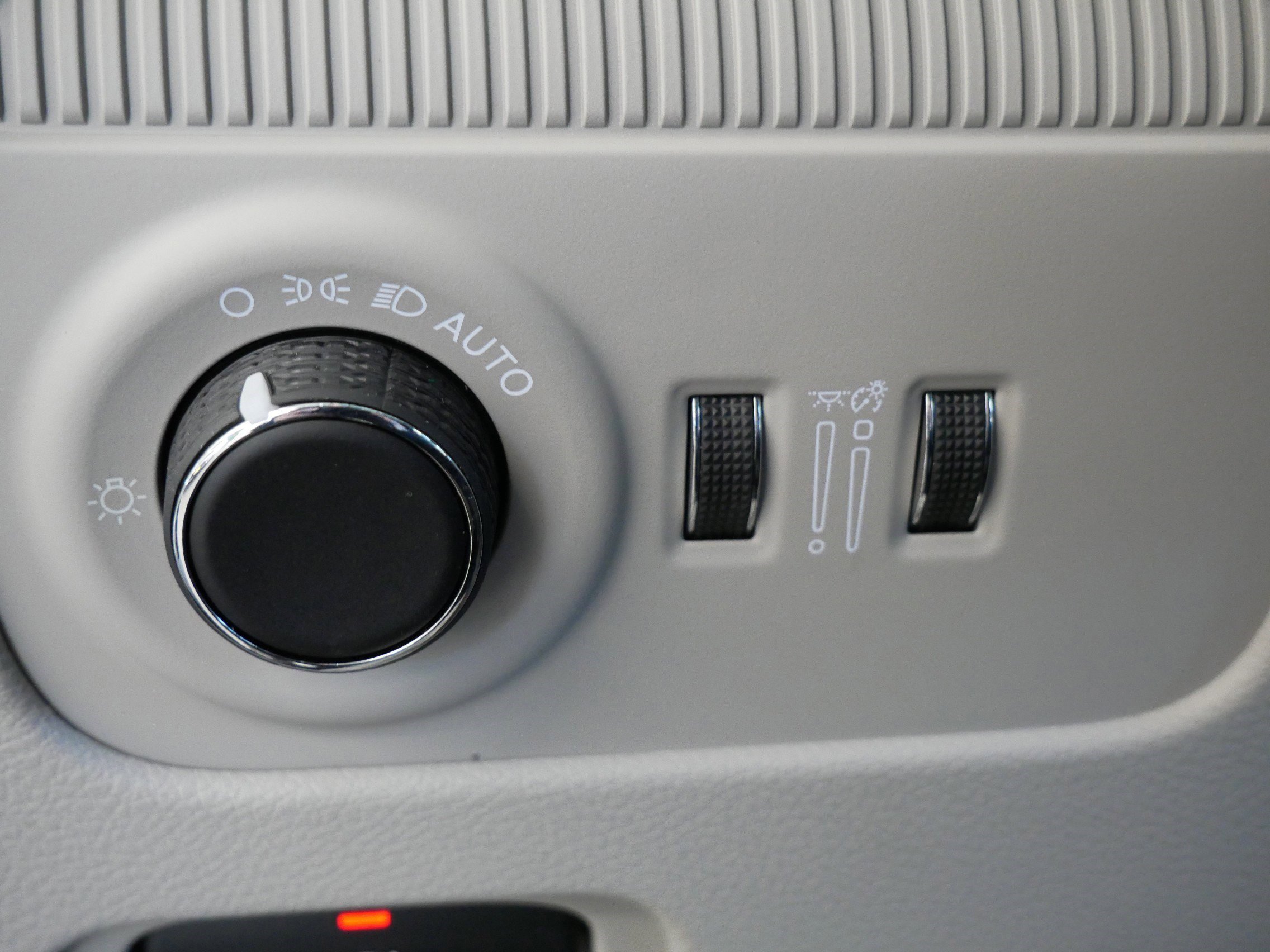 New 2026 Jeep Grand Wagoneer Summit image 13