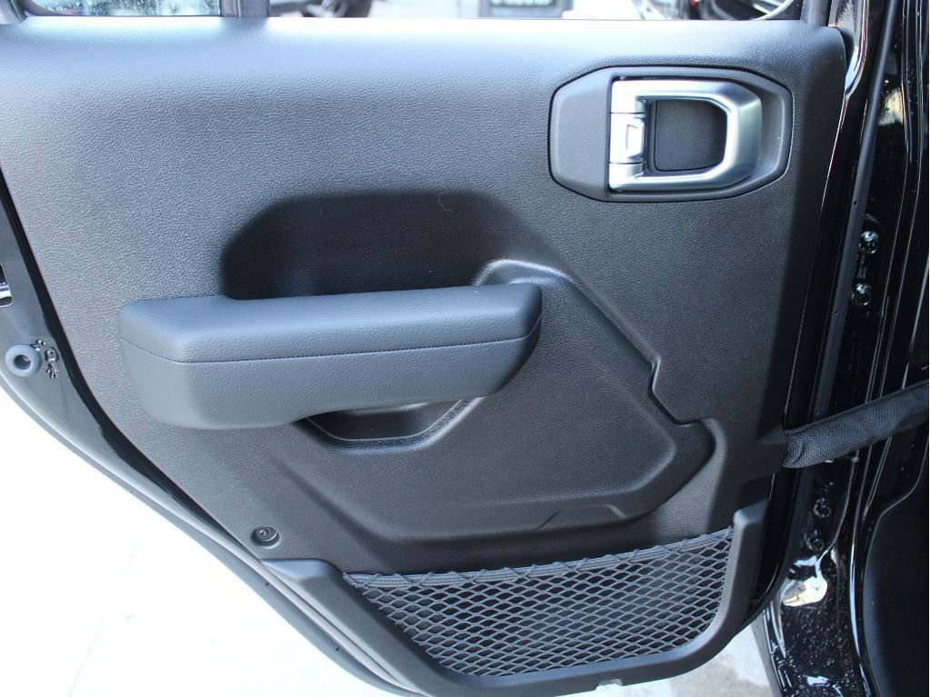New 2026 Jeep Wrangler Sport AWD/4WD image 29