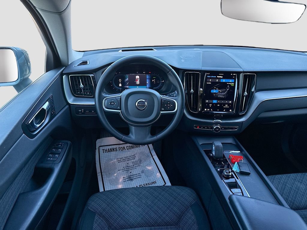 Used 2022 Volvo XC60 T8 Inscription Expression image 24