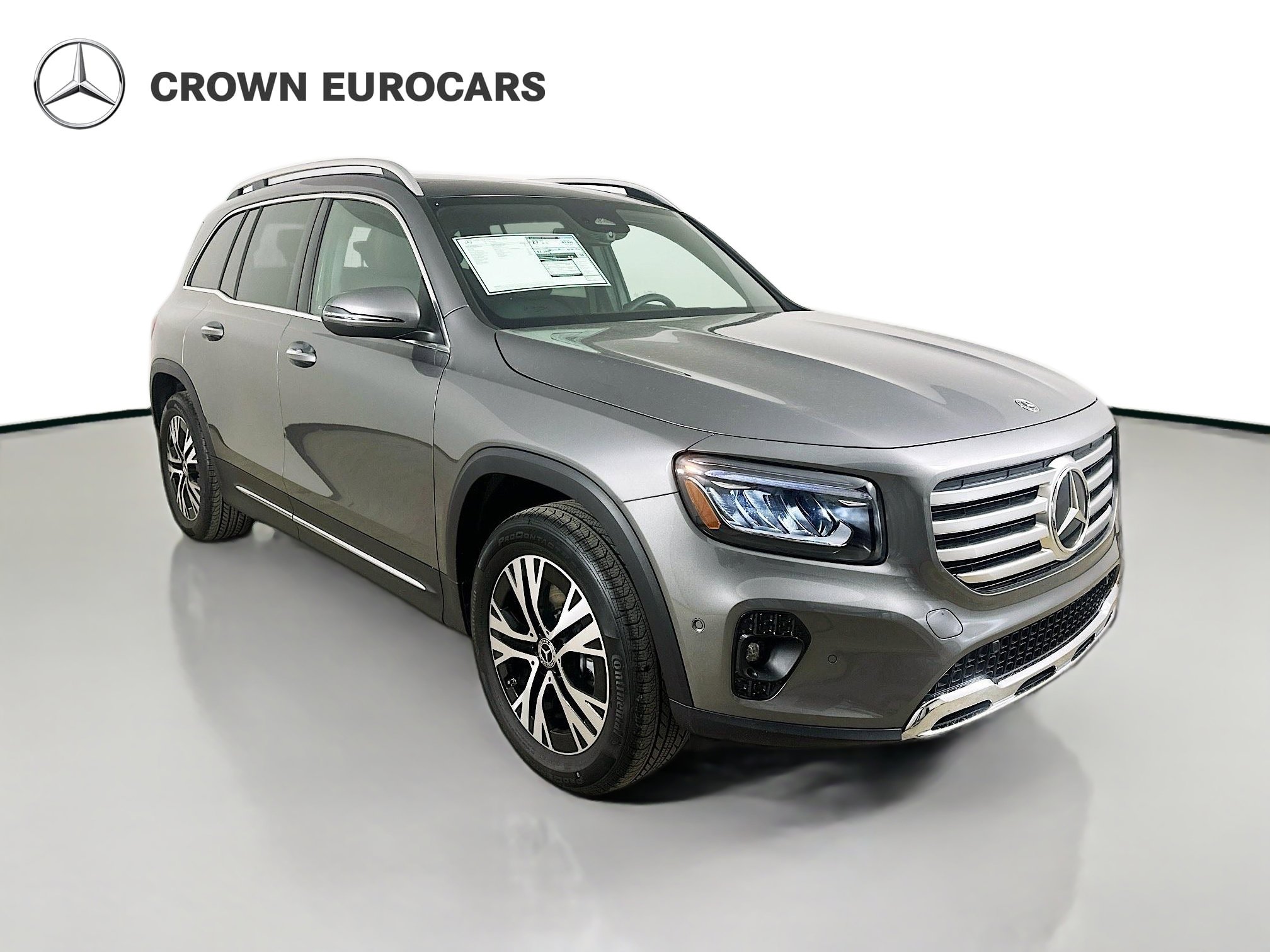 Used 2026 Mercedes-Benz GLB 250 4MATIC image 3