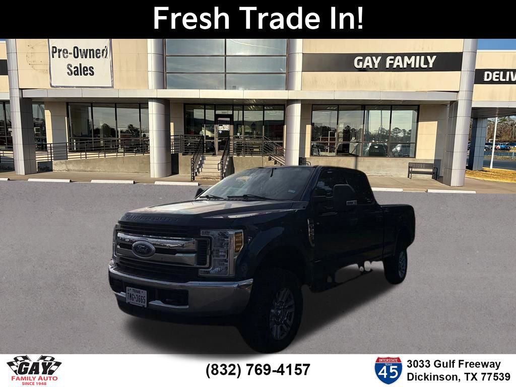 Used 2018 Ford F250 XLT w/ Snow Plow Prep Package image 3