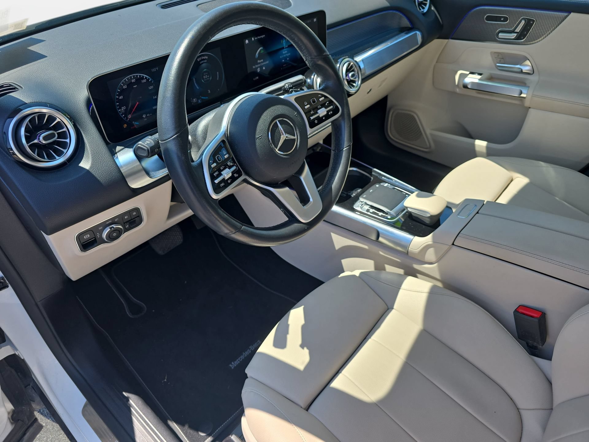 Used 2020 Mercedes-Benz GLB 250 4MATIC image 16