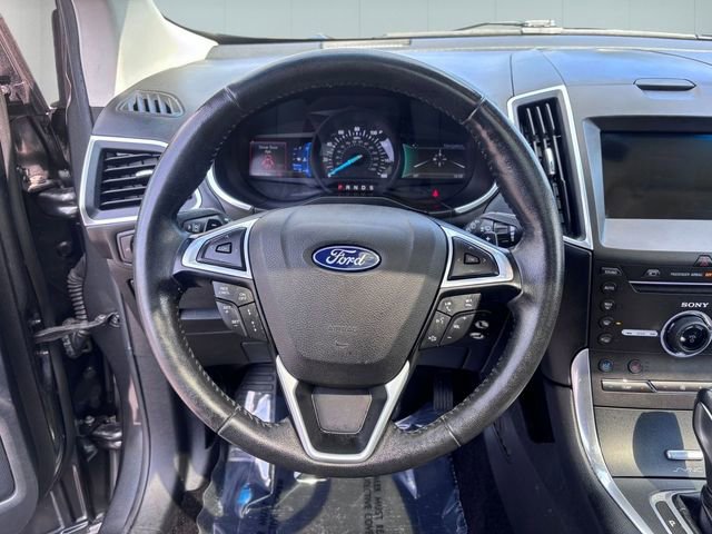 Used 2016 Ford Edge Titanium w/ Equipment Group 302A AWD/4WD image 17
