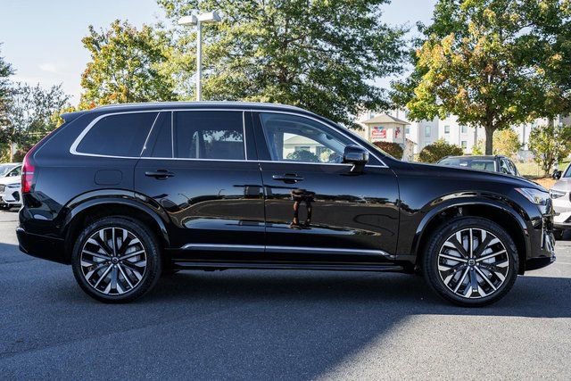 New 2026 Volvo XC90 B6 Plus w/ Protection Package Premier image 3