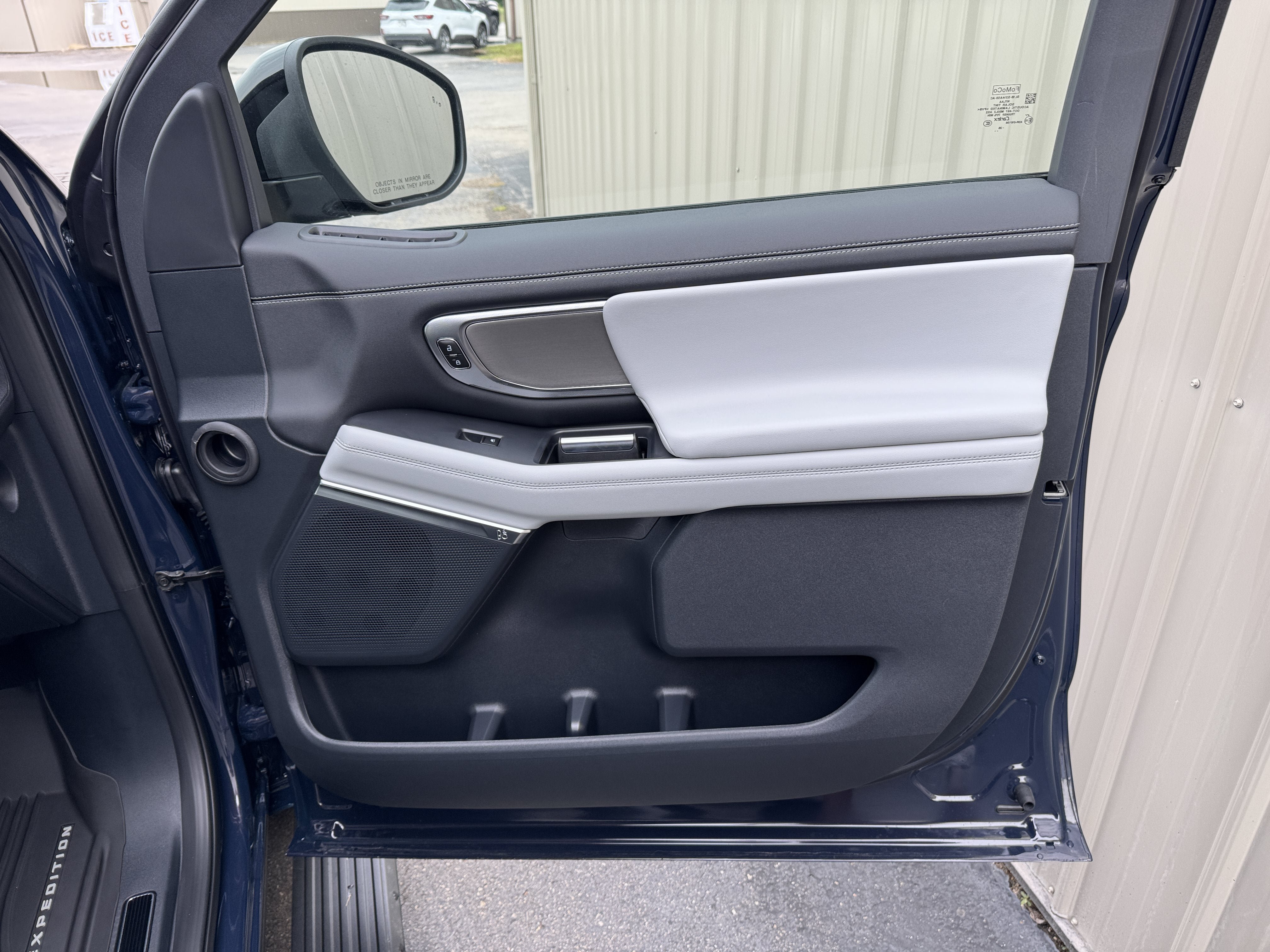 New 2027 Ford Expedition Max Platinum AWD/4WD image 30