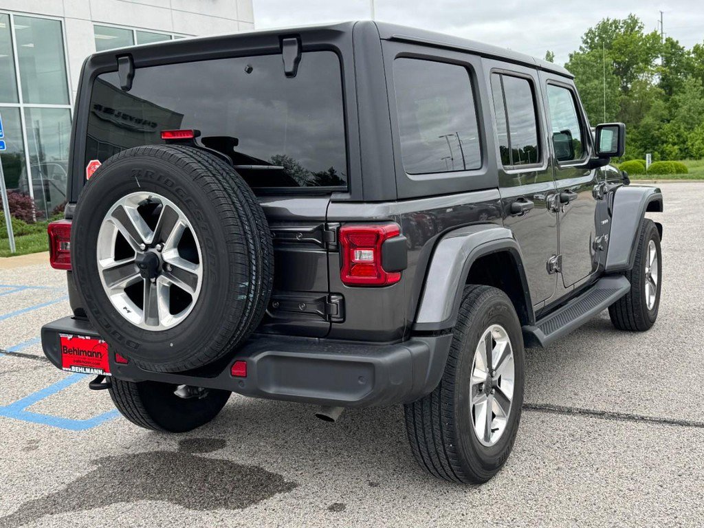 Used 2023 Jeep Wrangler Unlimited Sahara w/ Safety Group AWD/4WD image 4