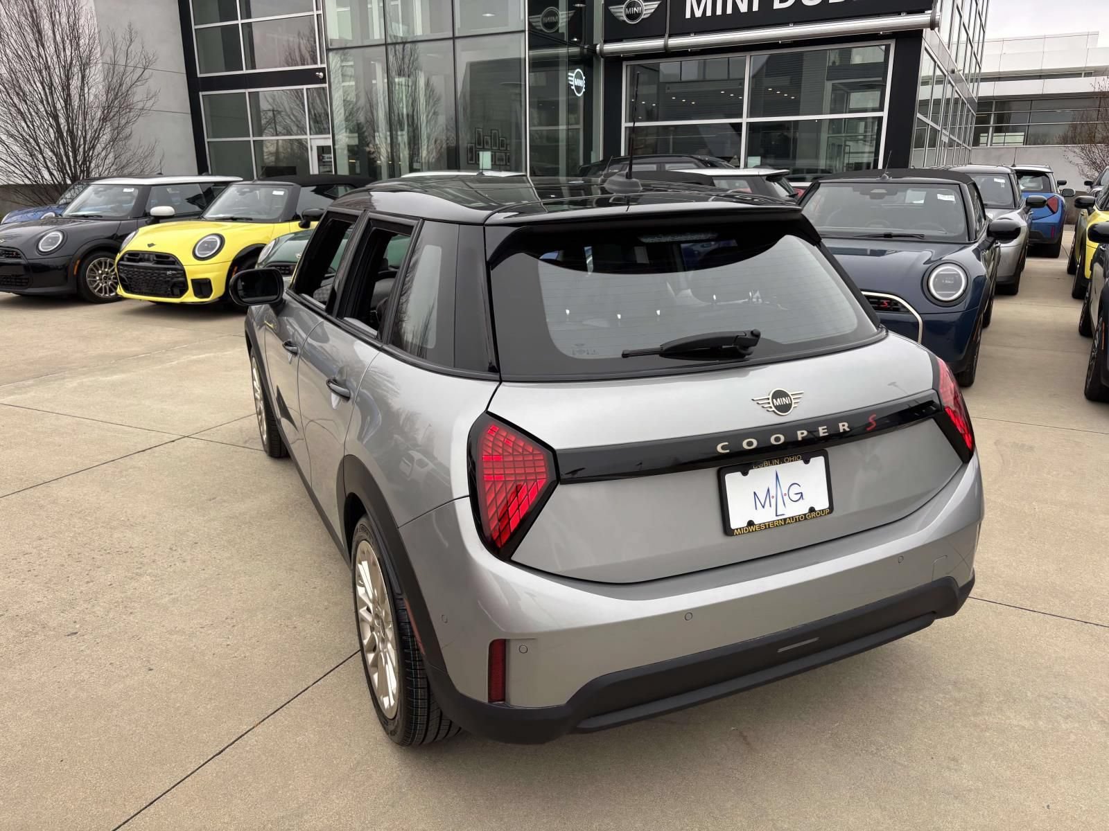 New 2026 MINI Cooper S FWD image 5