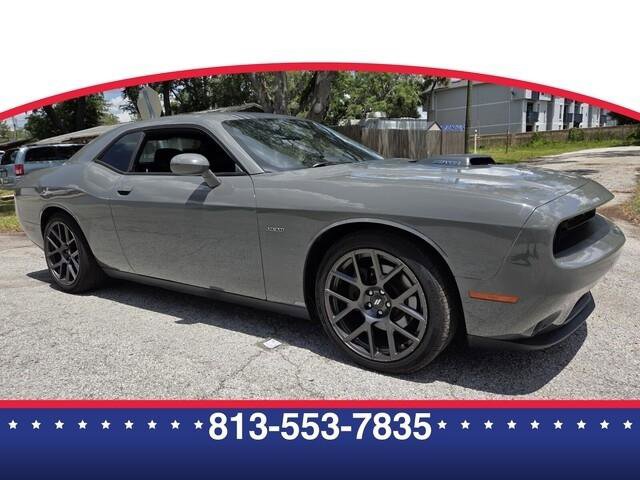 Used 2018 Dodge Challenger R/T Plus RWD image 1