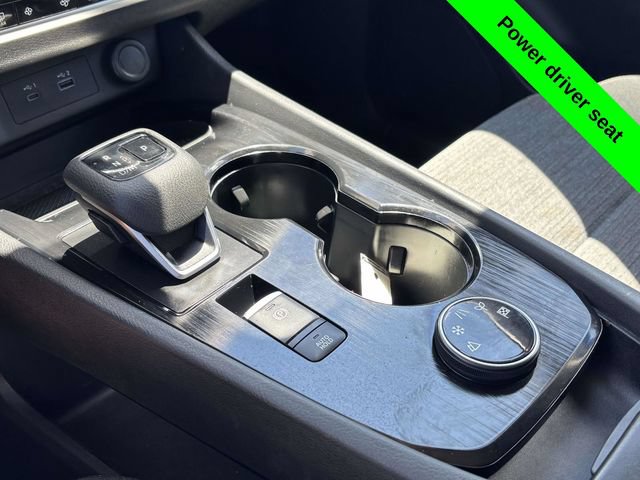Used 2021 Nissan Rogue SV AWD/4WD image 18