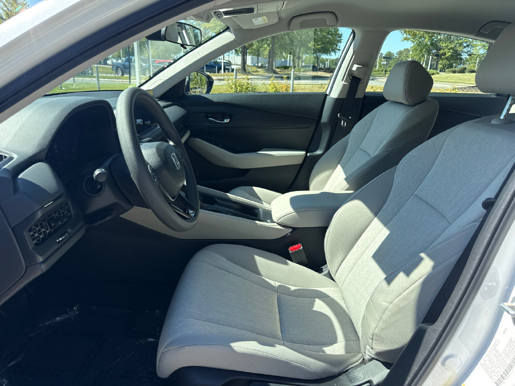 Certified 2026 Honda Accord LX image 13