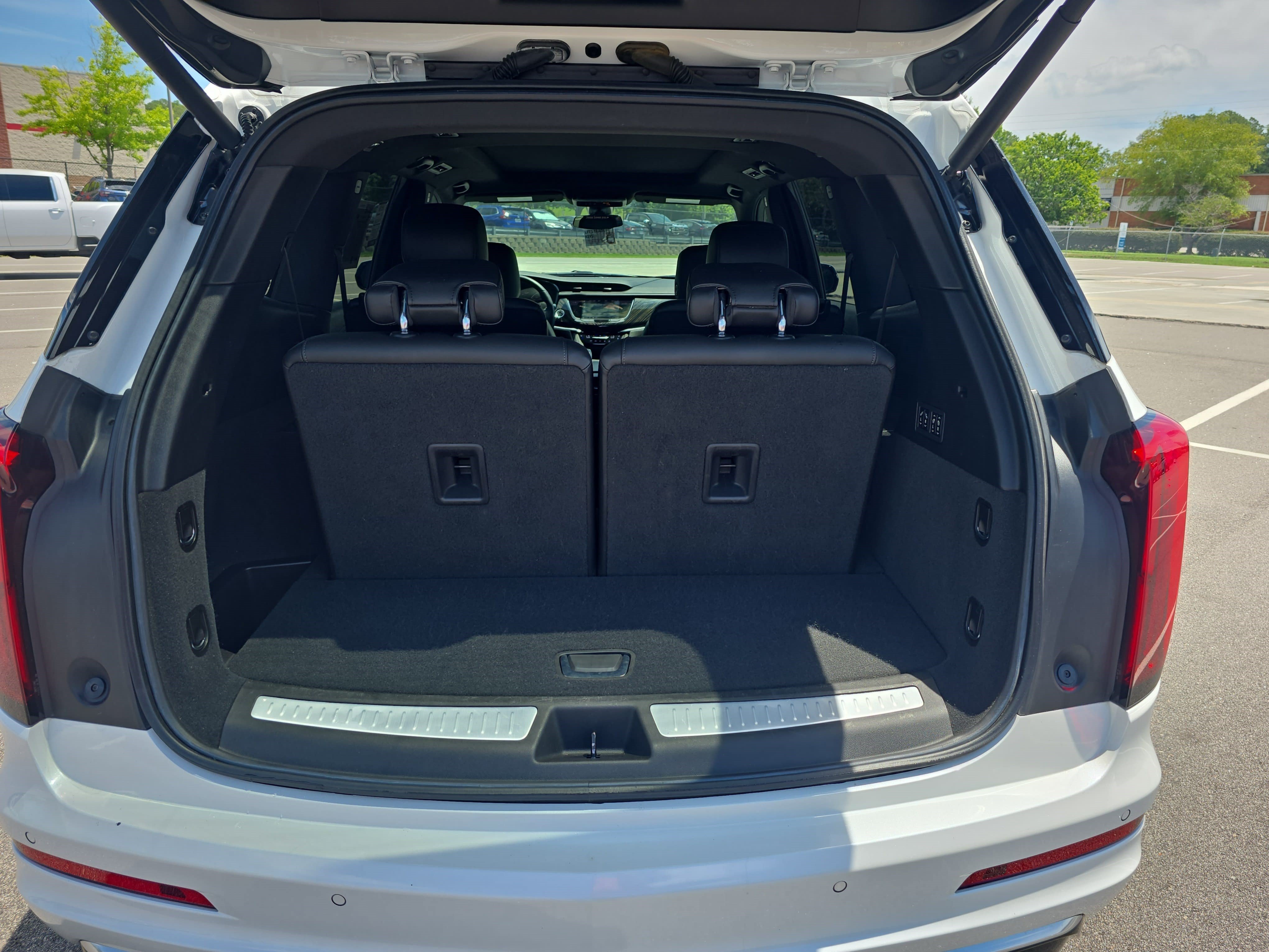 Used 2021 Cadillac XT6 Premium Luxury FWD image 13