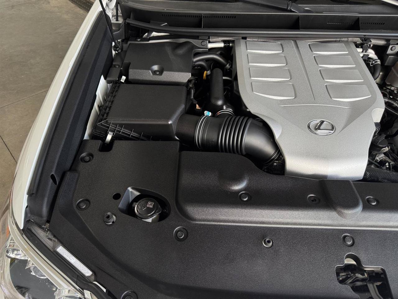 Used 2019 Lexus GX 460 Premium AWD/4WD image 38