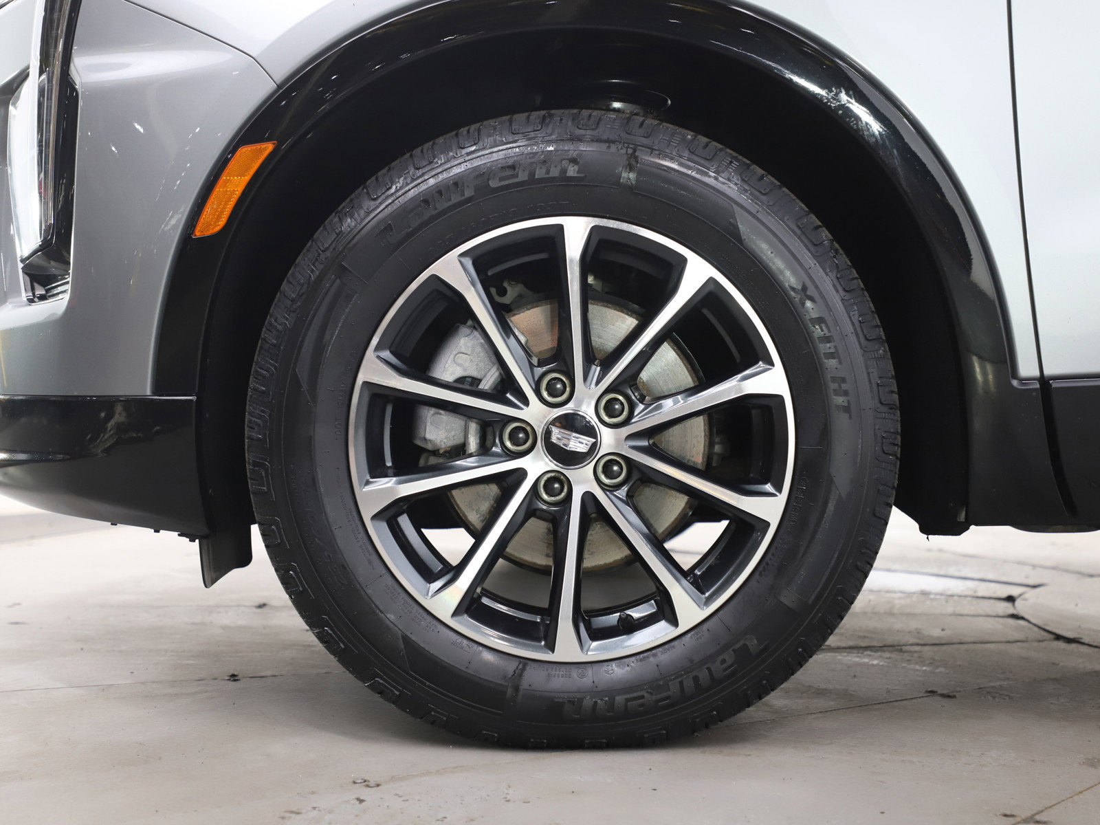 Used 2025 Cadillac XT4 Sport AWD/4WD image 31
