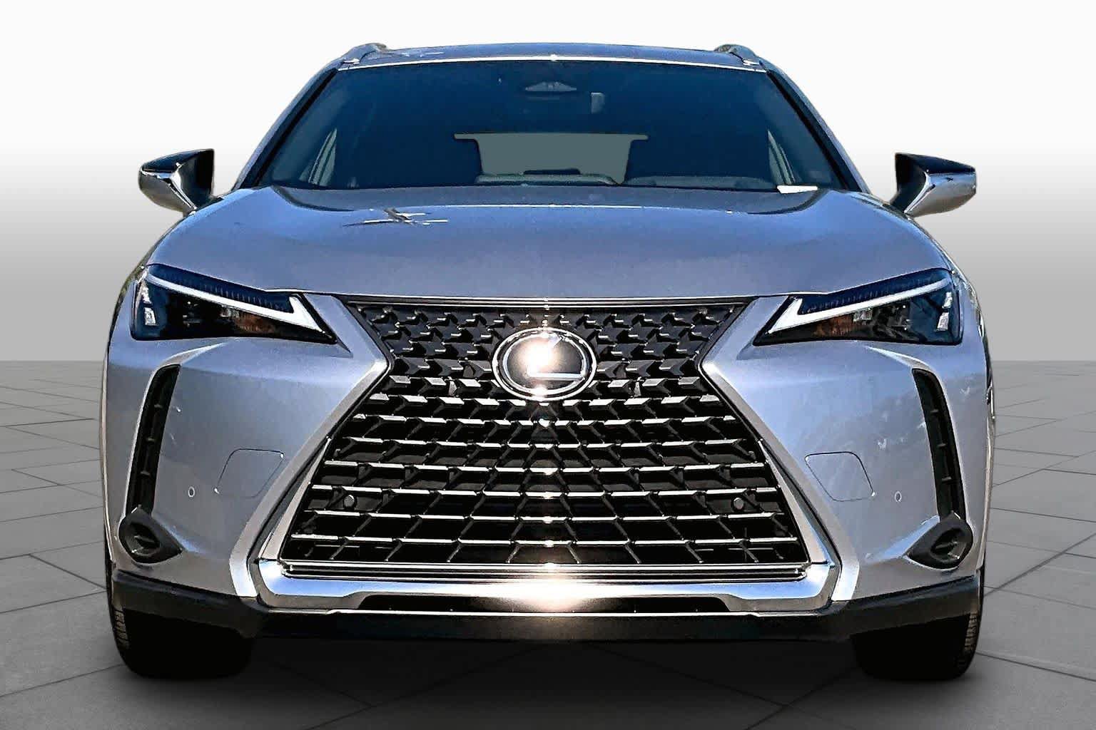 New 2026 Lexus UX 300h AWD image 3