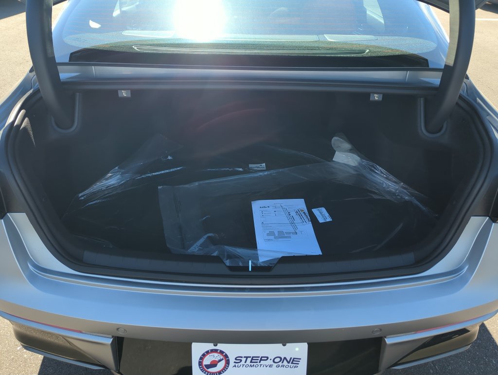New 2027 Kia K5 GT-Line image 31