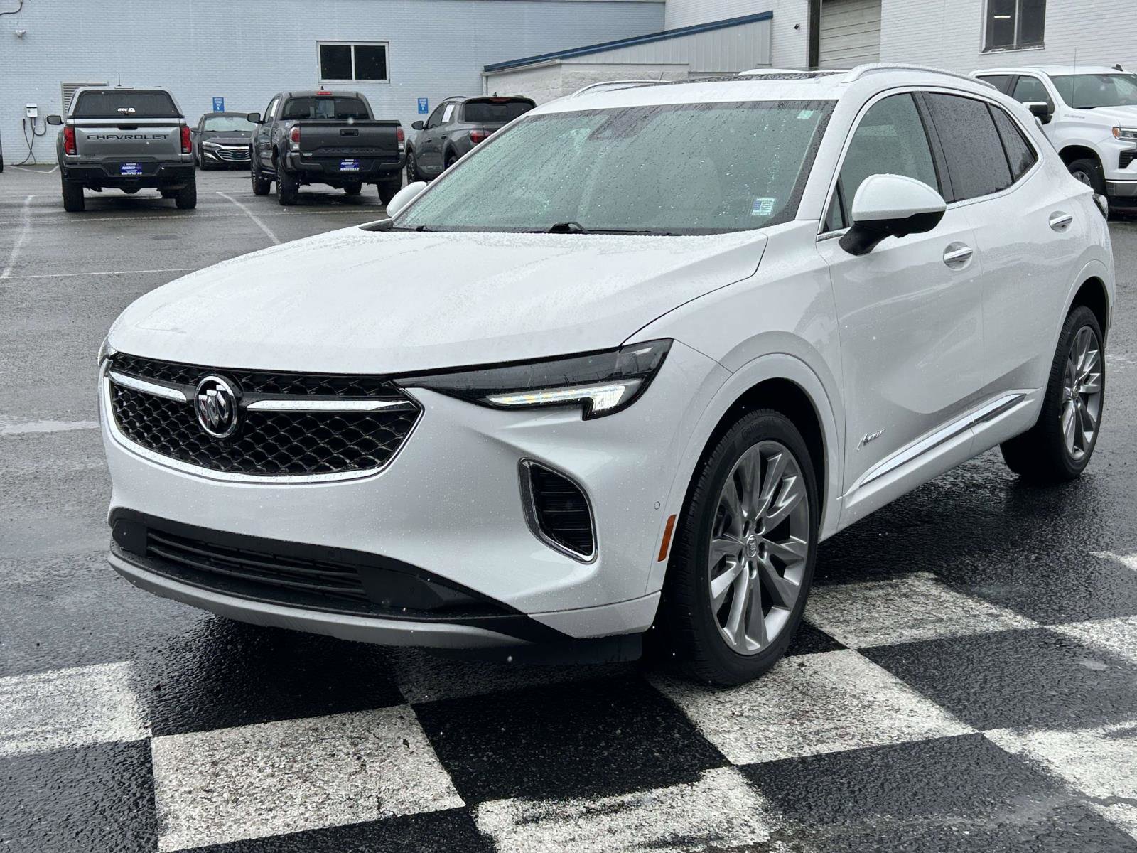 Used 2022 Buick Envision Avenir w/ Technology Package II image 7