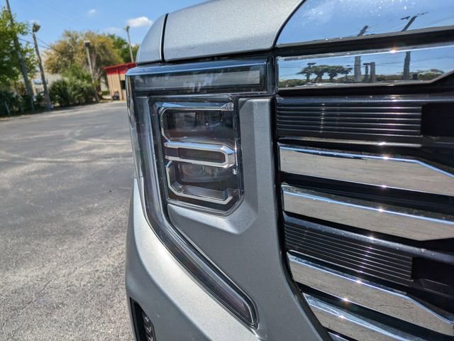 Used 2024 GMC Sierra 1500 SLT image 10