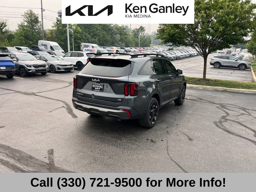Certified 2024 Kia Sorento X-Line EX AWD/4WD image 11