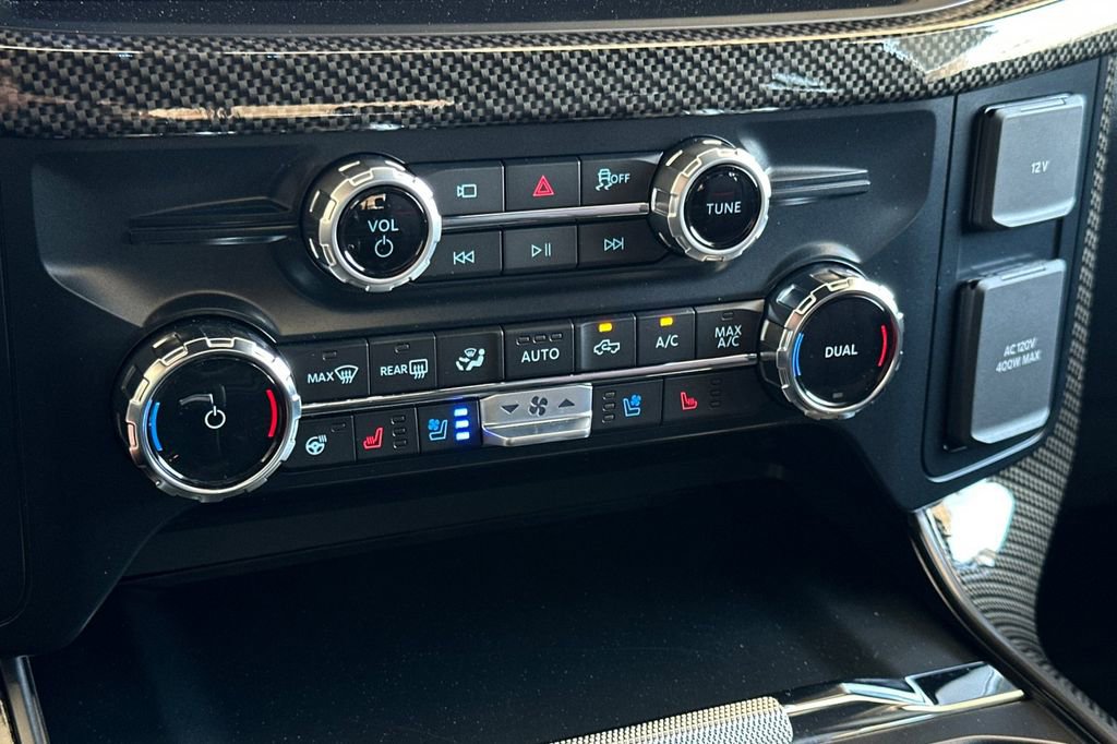 New 2025 Ford F150 Lariat w/ Equipment Group 502A High image 17