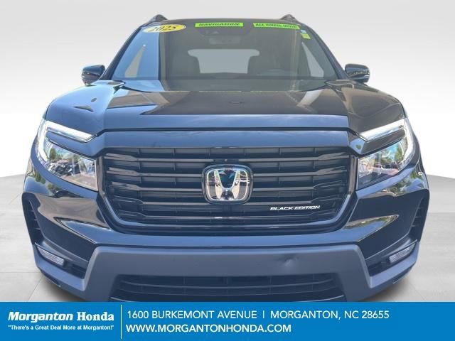 Used 2025 Honda Passport Black Edition image 2