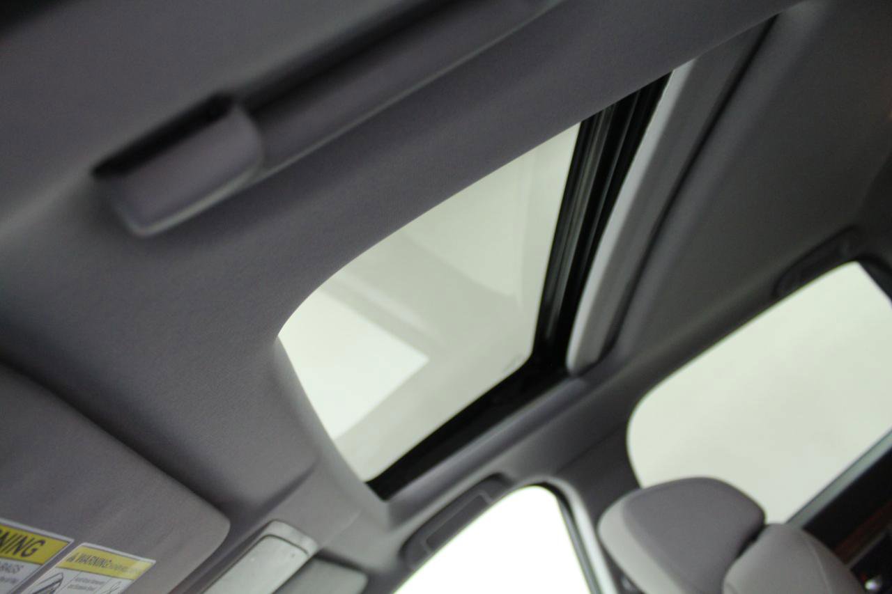 Used 2017 Honda CR-V EX image 12