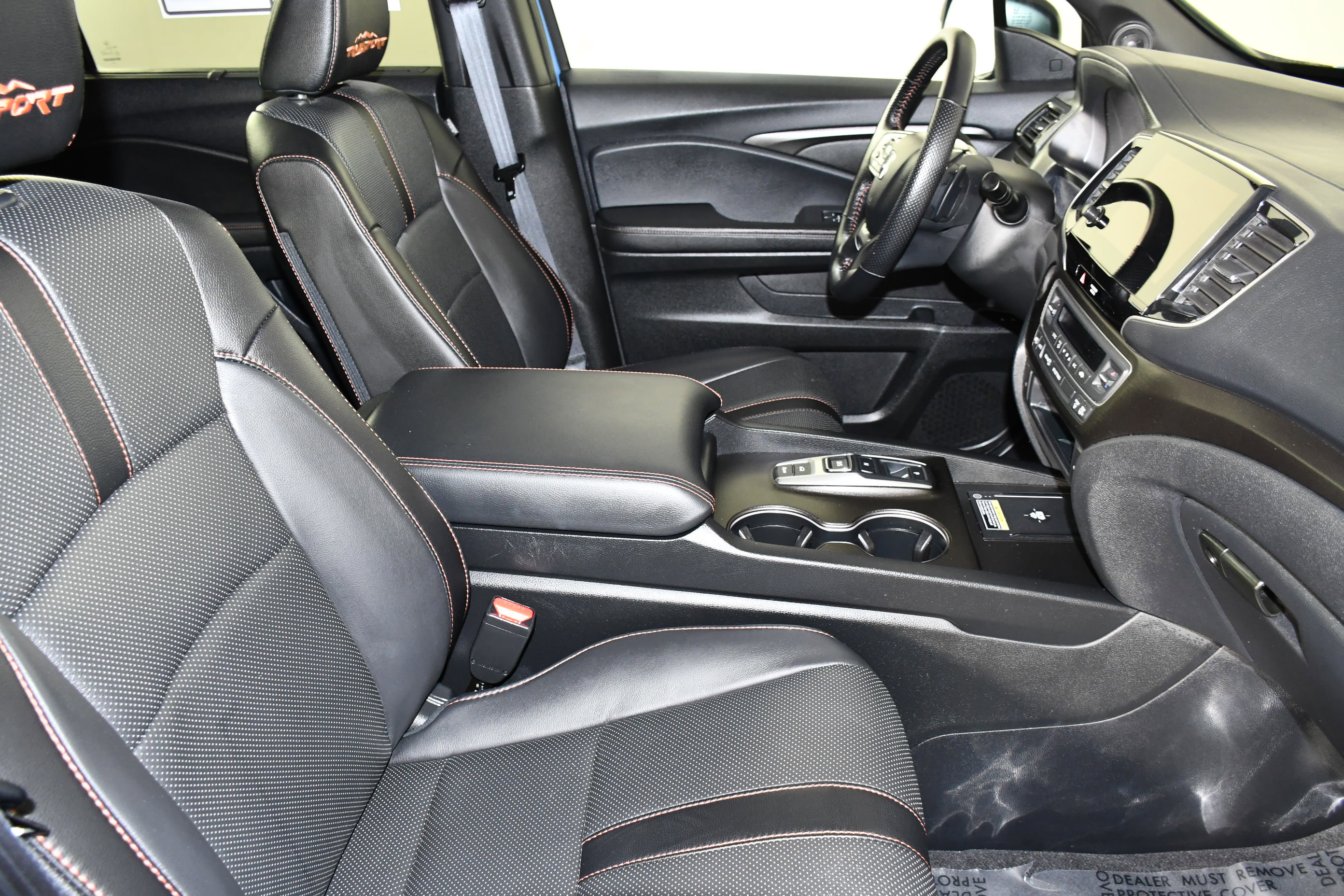 Certified 2024 Honda Passport TrailSport image 43