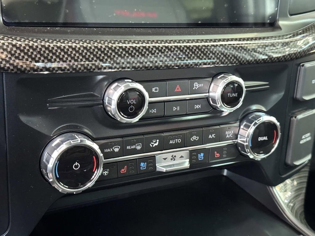 New 2025 Ford F150 Lariat w/ Equipment Group 501A Mid image 11