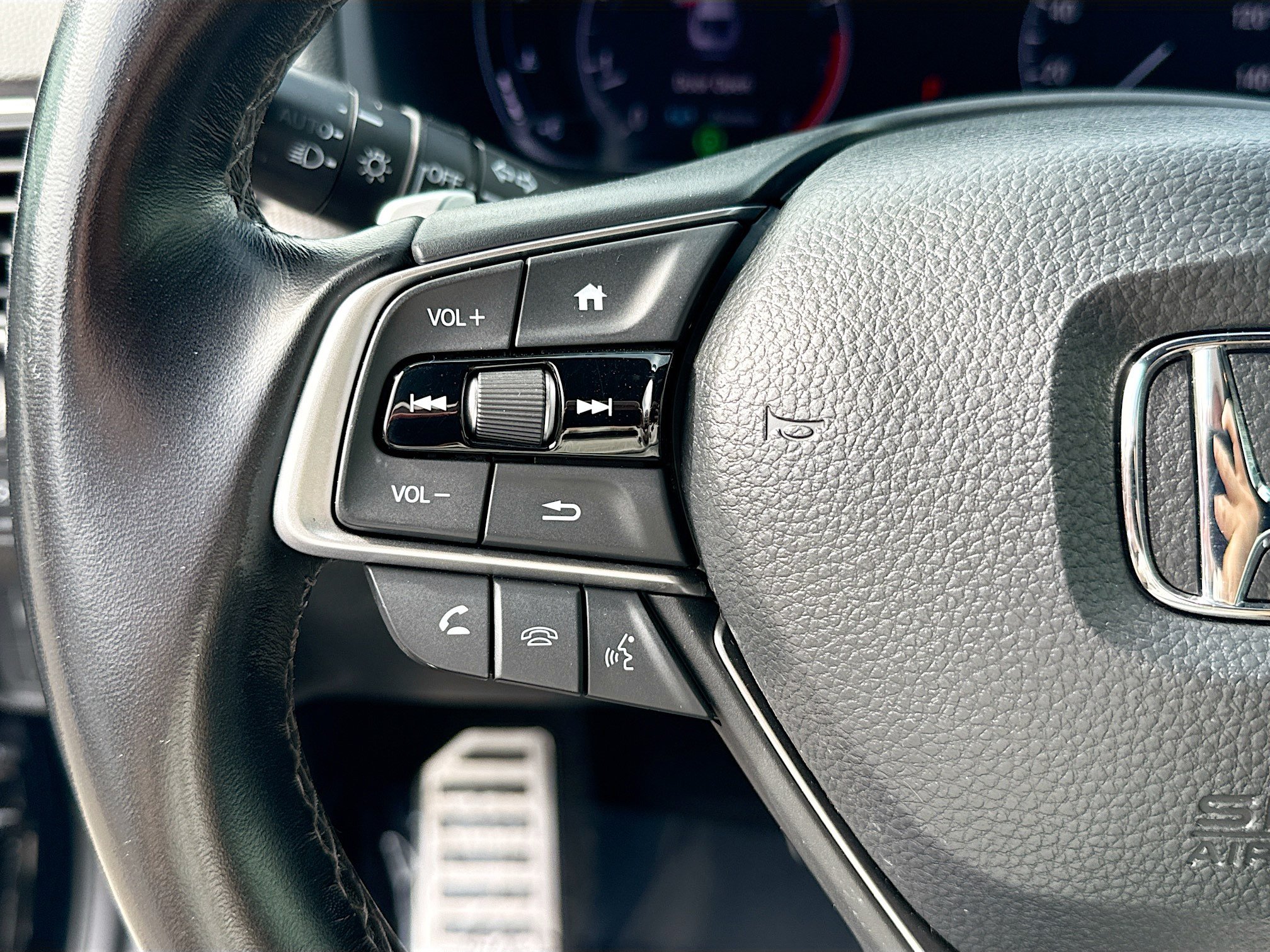 Used 2020 Honda Accord Sport image 33