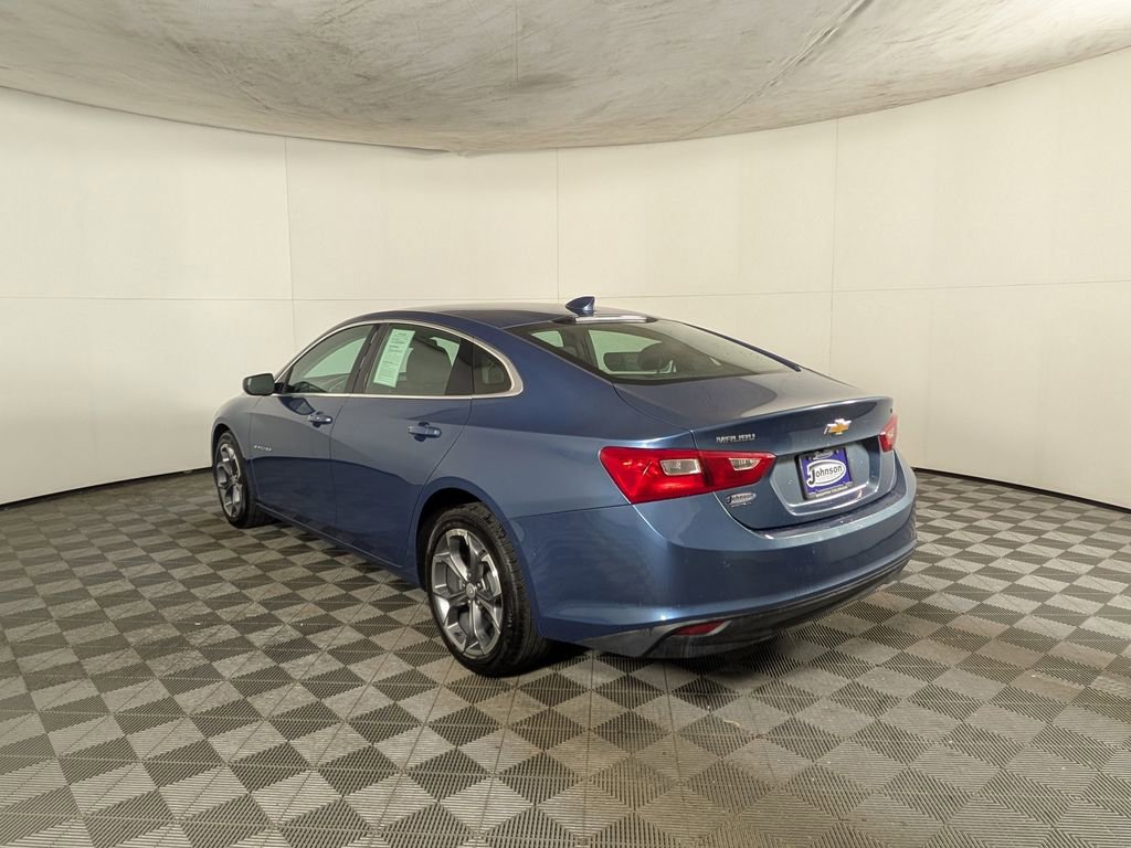 Used 2024 Chevrolet Malibu LT image 4