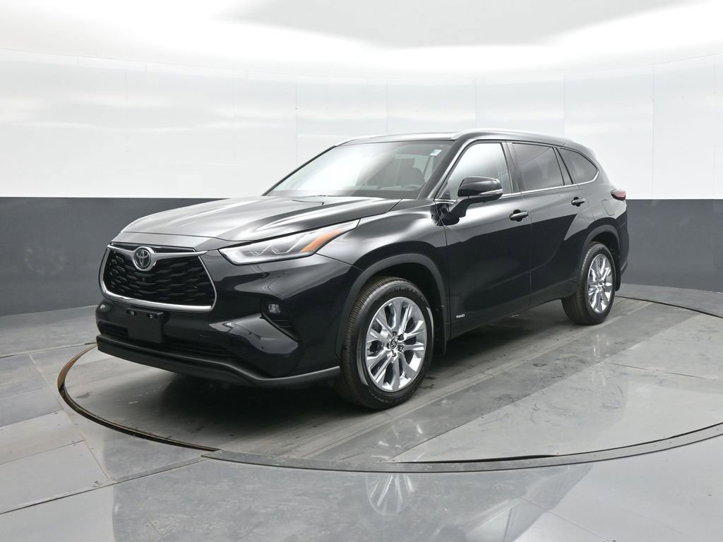 Used 2025 Toyota Highlander Limited image 5