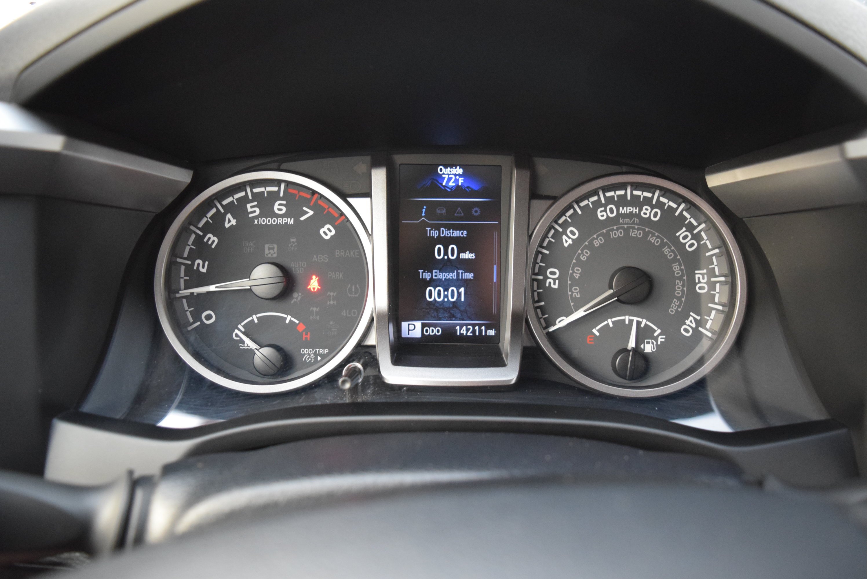 Used 2023 Toyota Tacoma SR5 AWD/4WD image 15