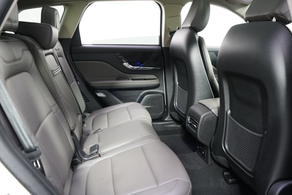 New 2026 Lincoln Corsair Reserve w/ Jet Appearance Package AWD/4WD image 18