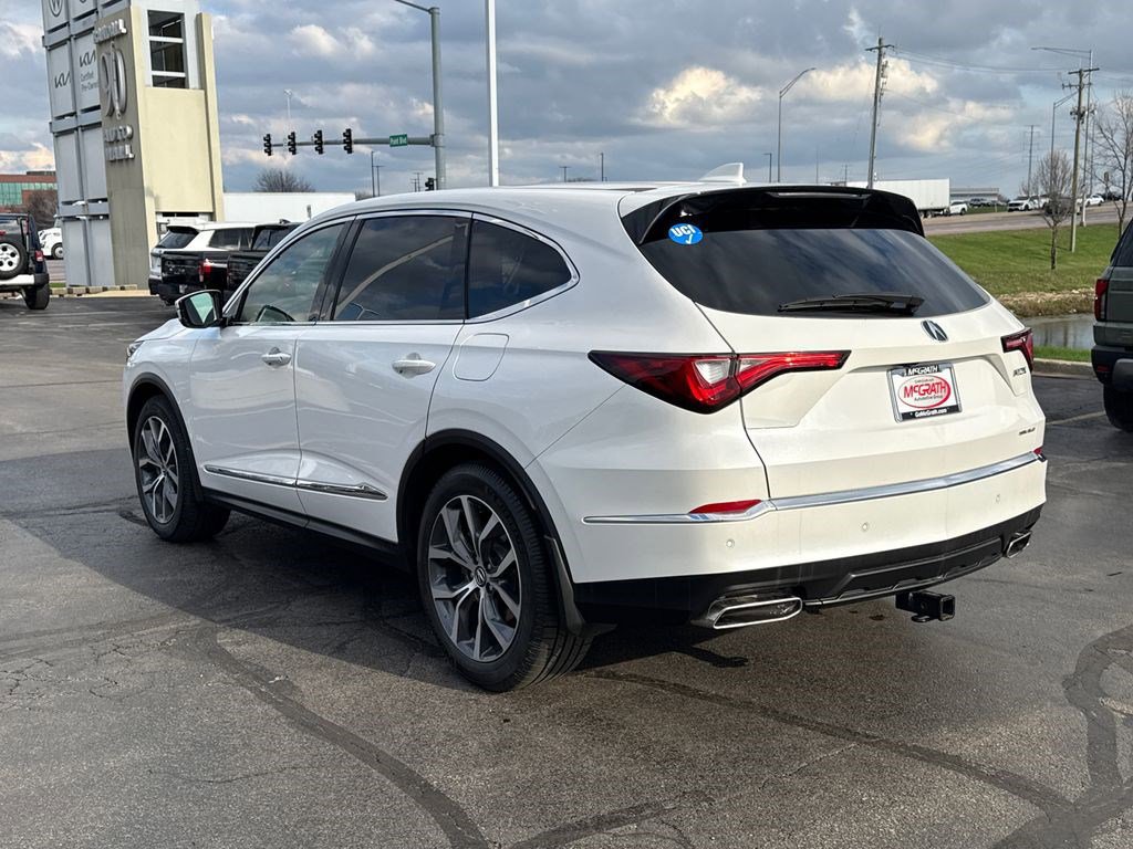 Used 2023 Acura MDX SH-AWD w/ Technology Package image 9
