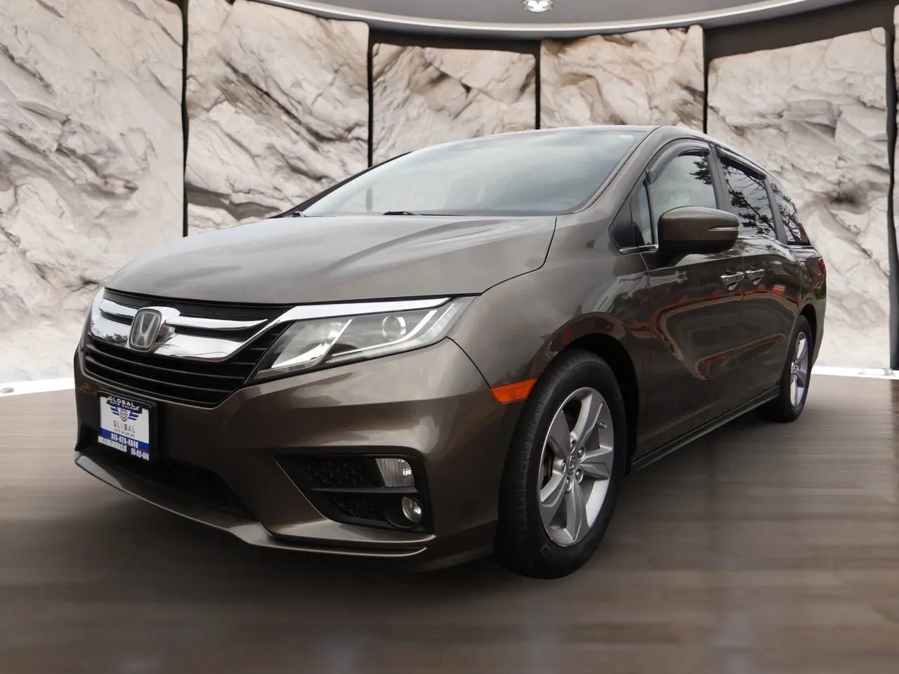 Used 2020 Honda Odyssey EX image 1