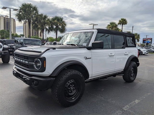 Used 2023 Ford Bronco Black Diamond image 6